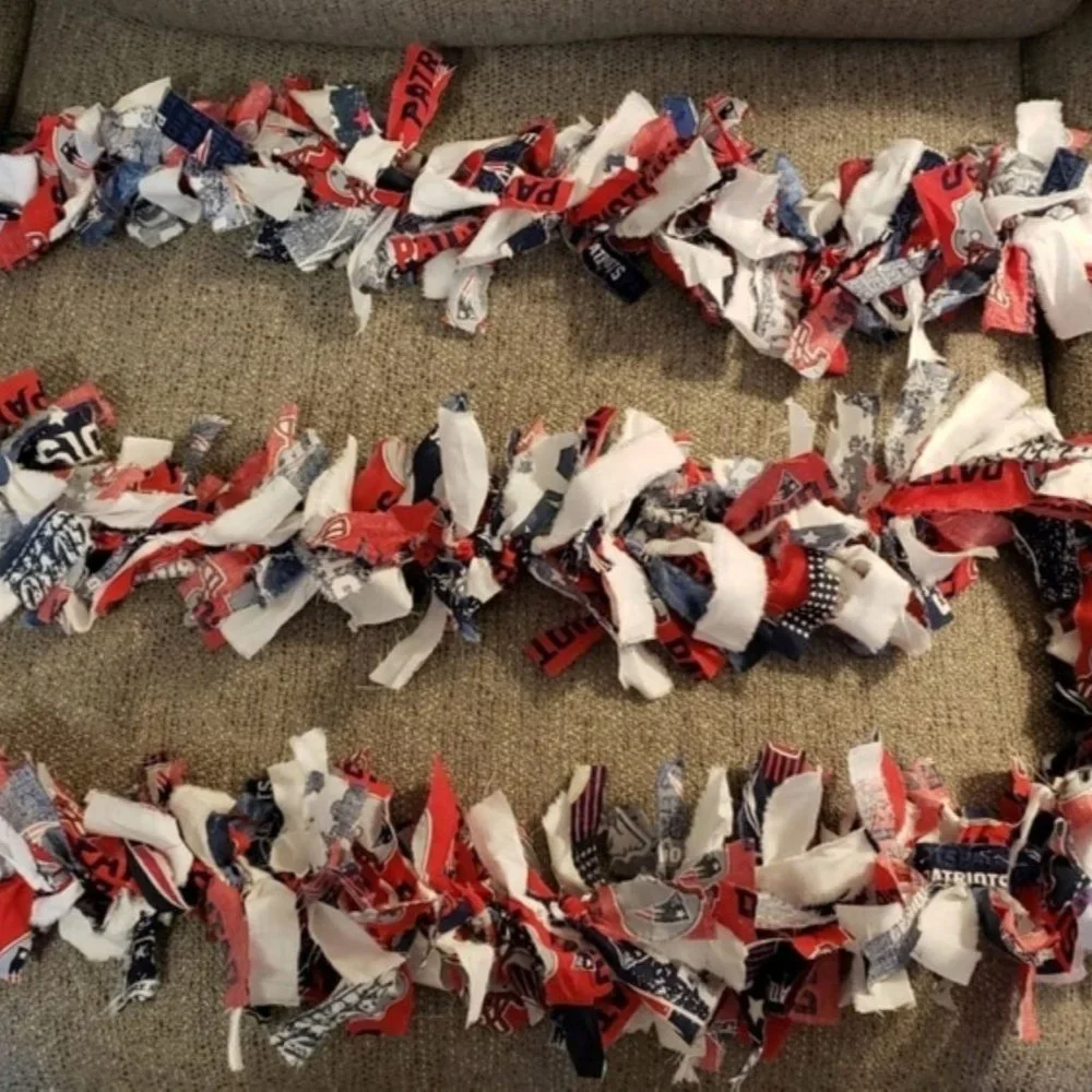 NFL Christmas- Garland -Holiday 8 foot handmade Christmas color: Multi-color
